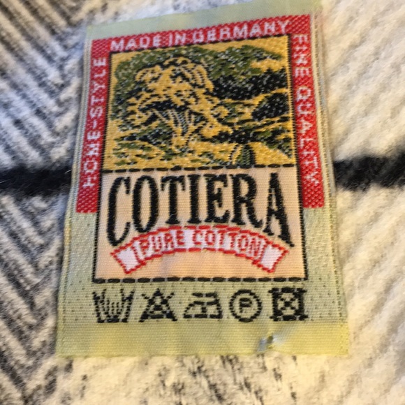 COTIERA Scarf 100% Cotton feels like cashmere Germany Fringe Cream Black Plaid - Picture 6 of 6